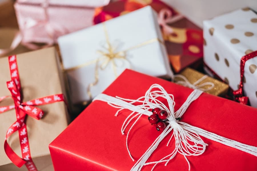 Gifts & Seasonal